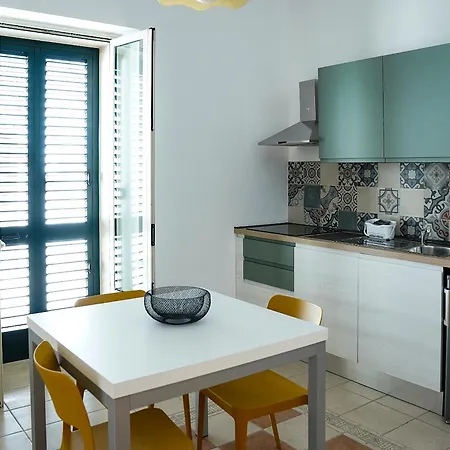 Corte Curatolo Feriehus